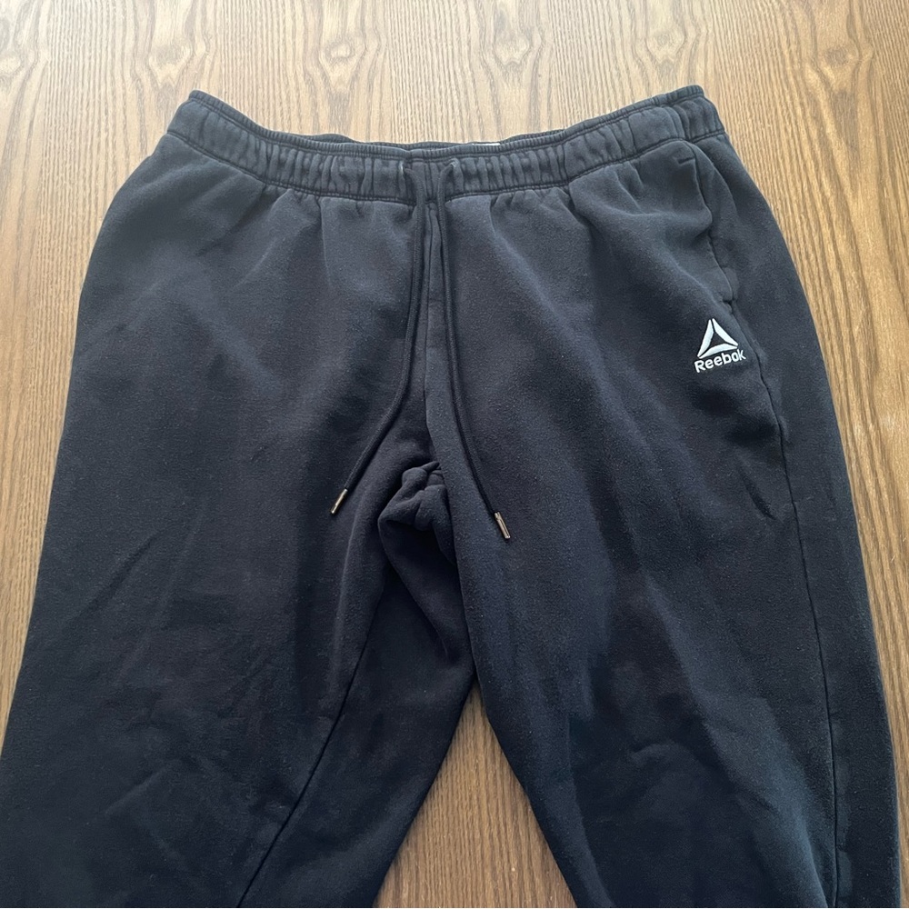Reebok Men's Black Sweatpants size XL